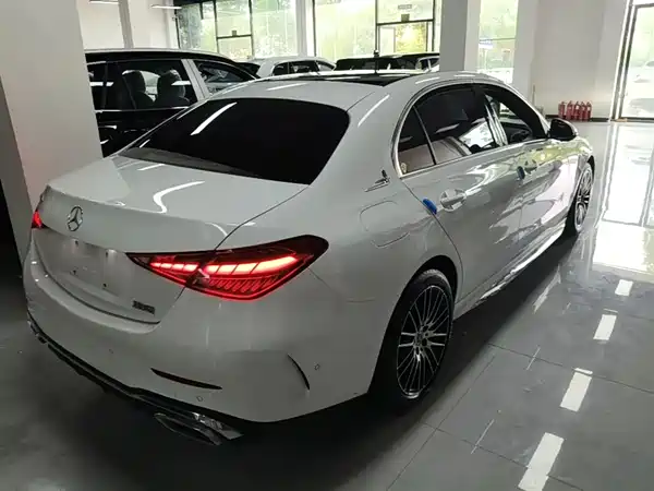 Mercedes-Benz C-Class 2023