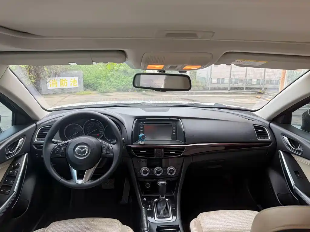 Mazda Atenza 2014