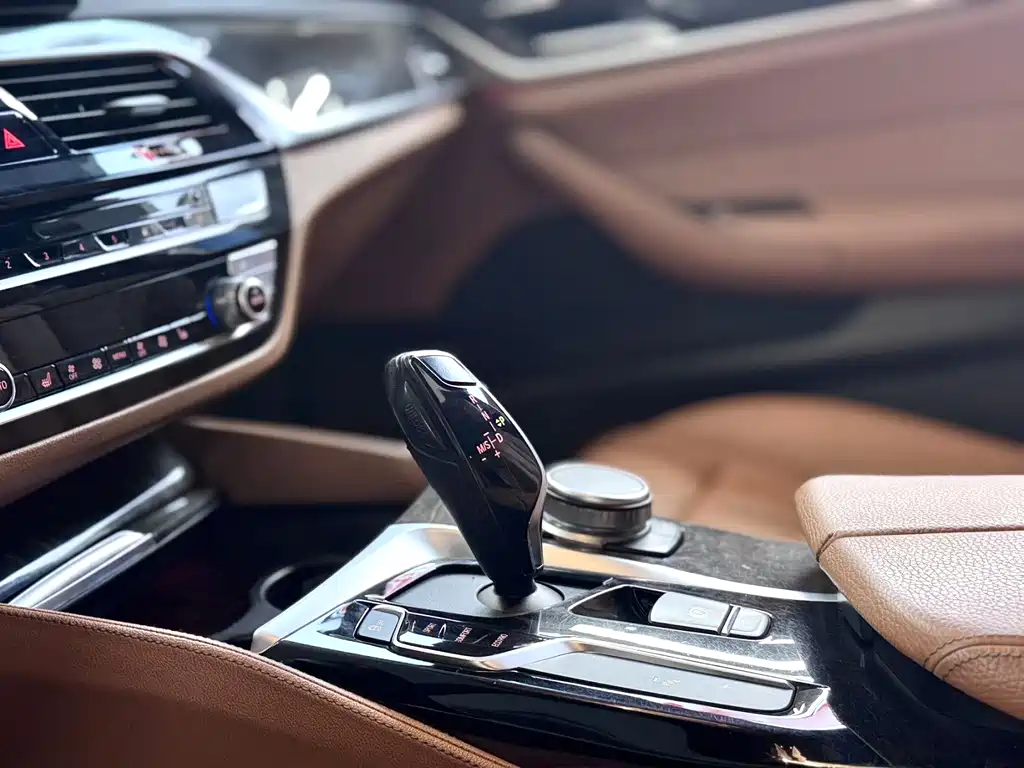 BMW 5 Series 2020