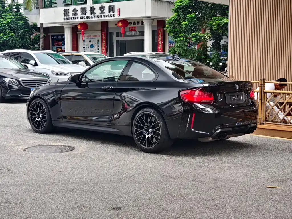 BMW M2 2020 — фото 4