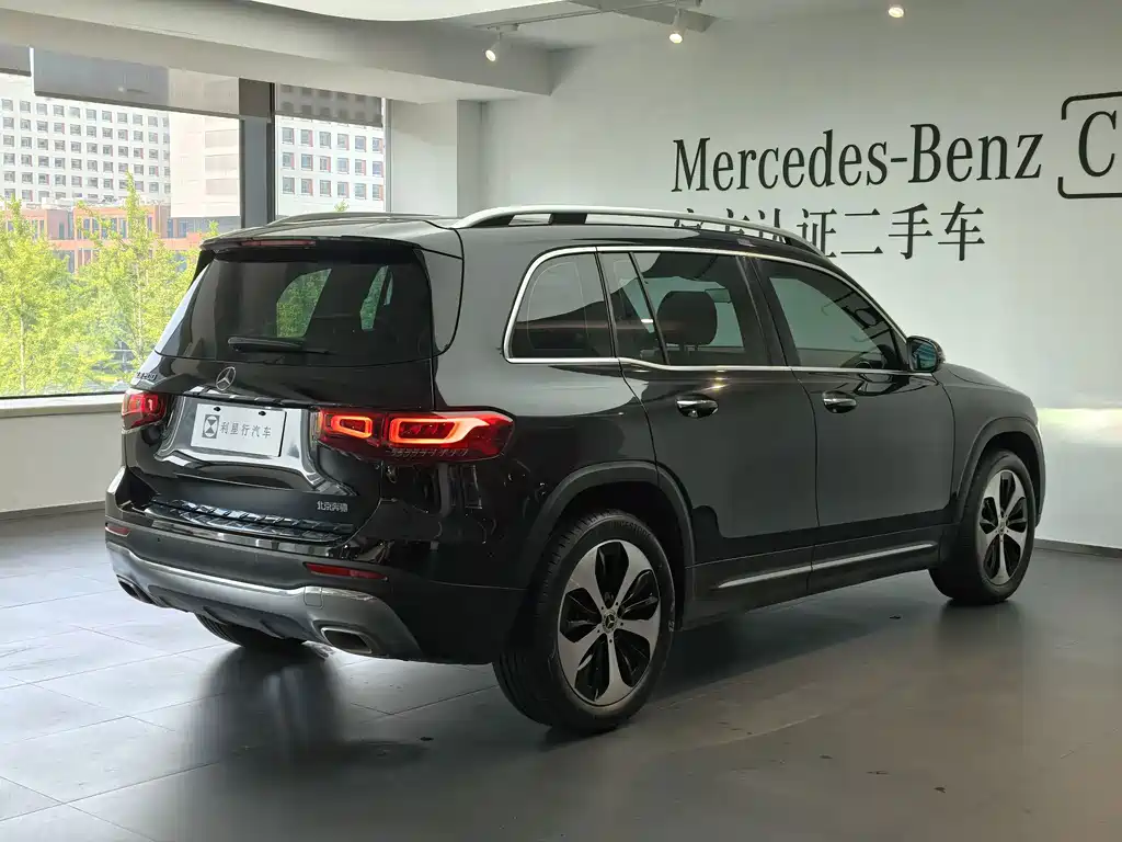 Mercedes-Benz GLB 2021 — фото 14