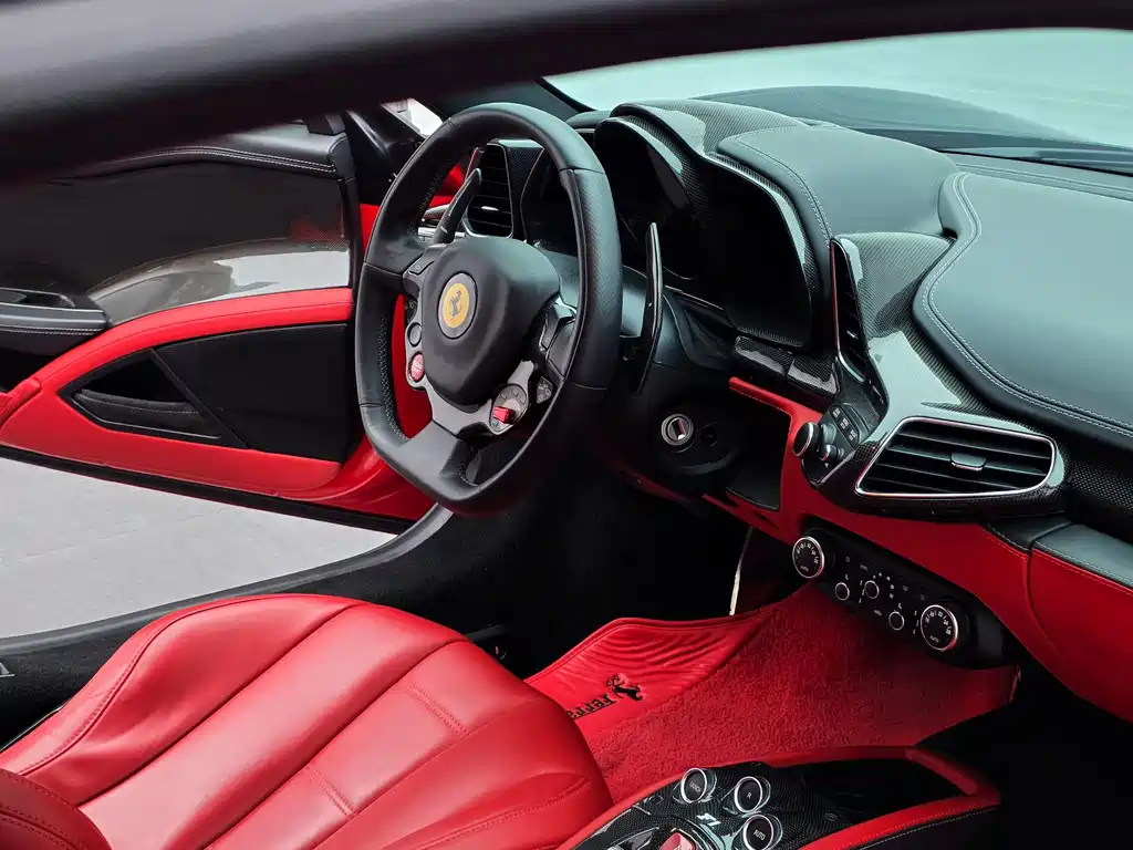 Ferrari 458 2013 — фото 14