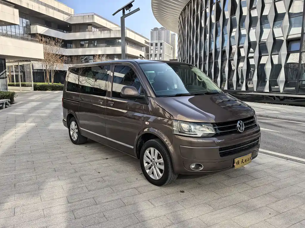 Volkswagen Multivan 2016 — фото 3