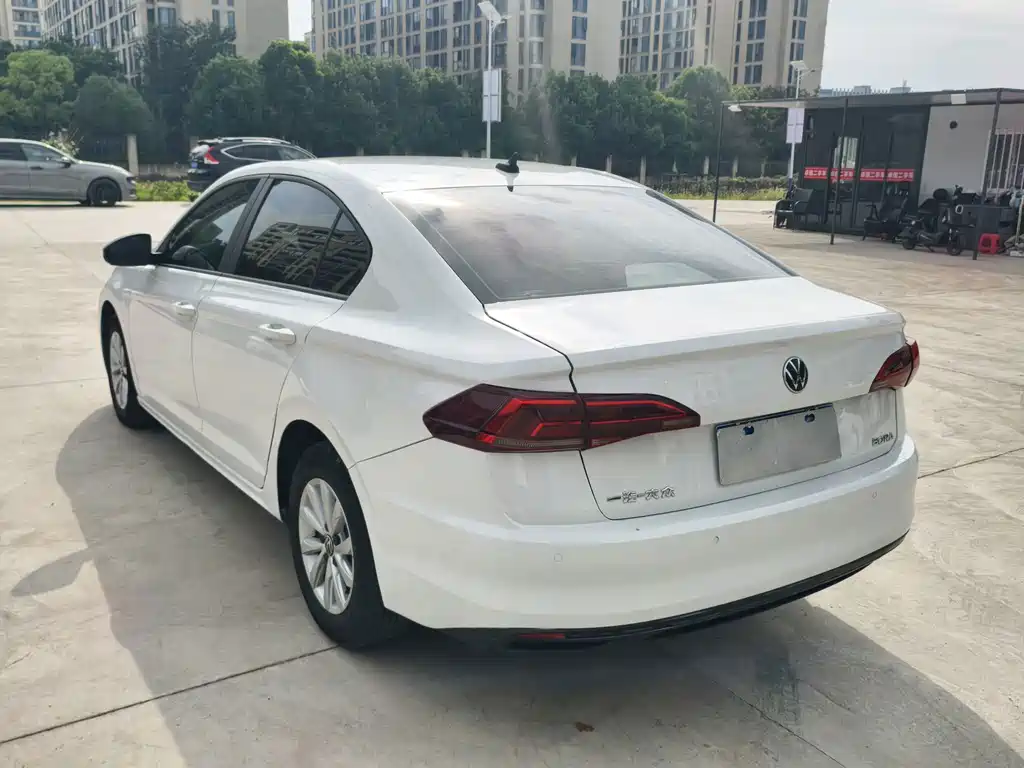 Volkswagen Bora 2021