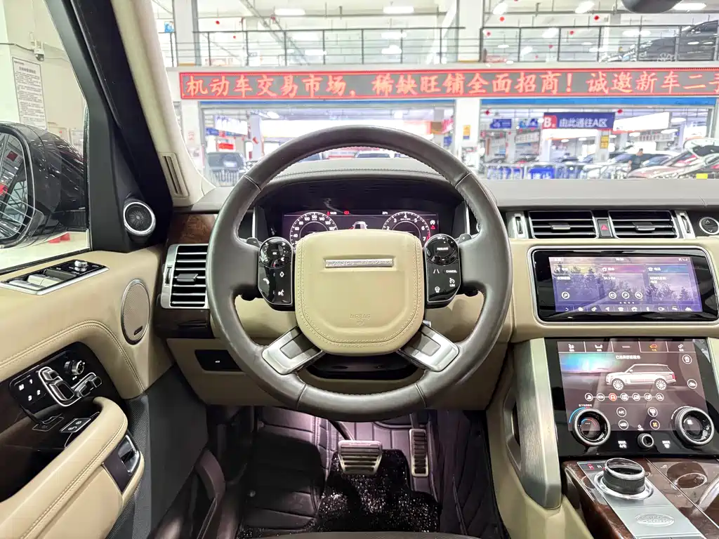 Land Rover Range Rover 2020 — фото 14