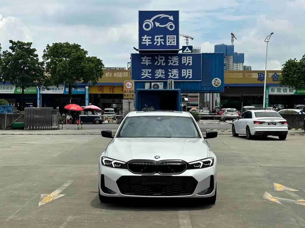 BMW 3 Series 2025