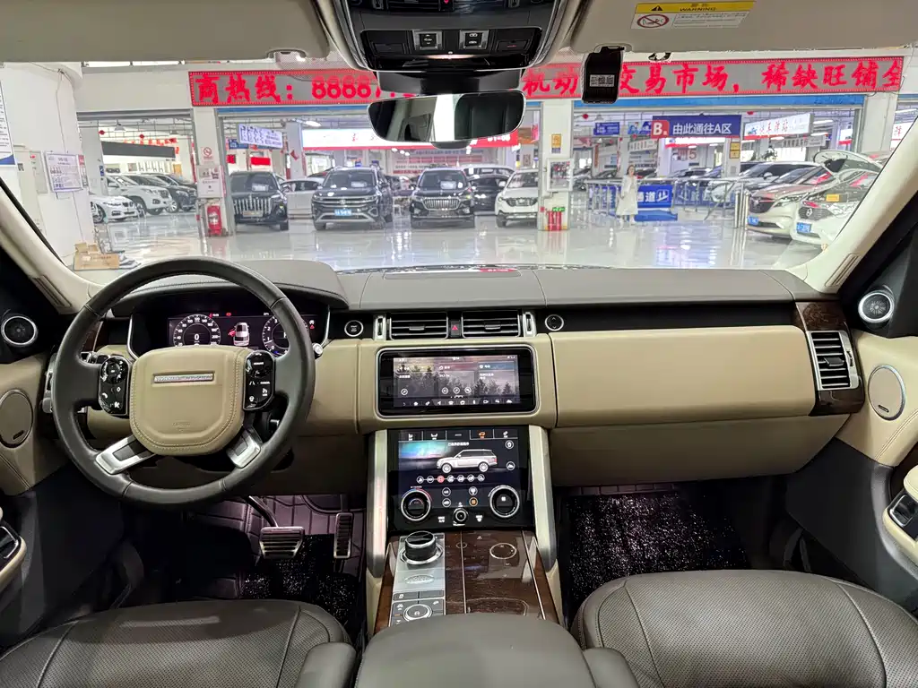 Land Rover Range Rover 2020 — фото 12