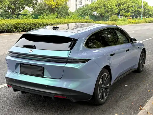 NIO ET5T 2025