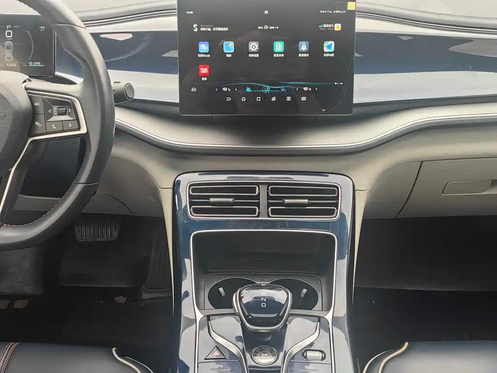 BYD Qin PLUS 2022 — фото 13
