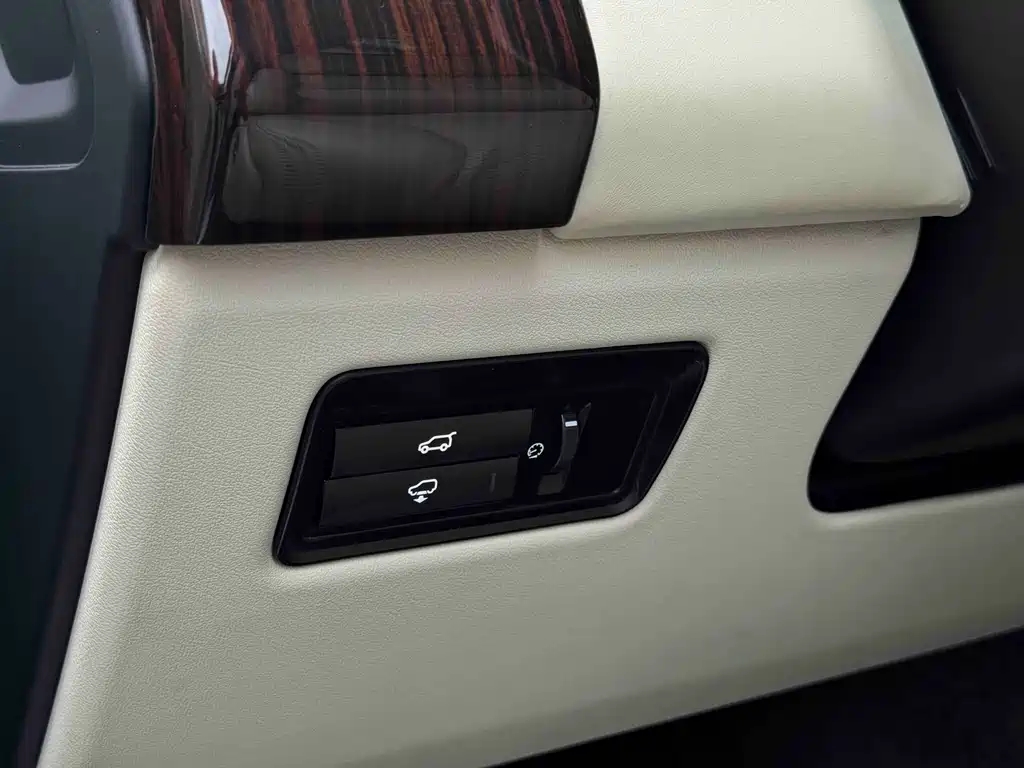Land Rover Range Rover 2015 — фото 6