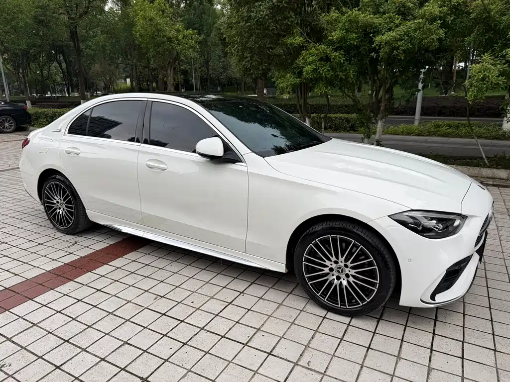 Mercedes-Benz C-Class 2022 — фото 10