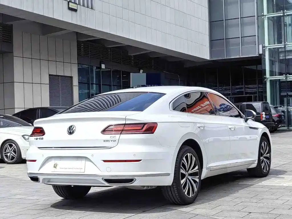 Volkswagen CC 2020 — фото 2