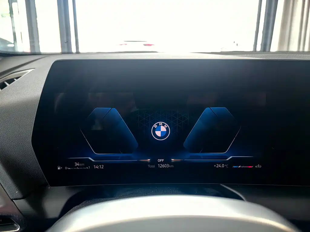 BMW 2 Series 2025 — фото 13
