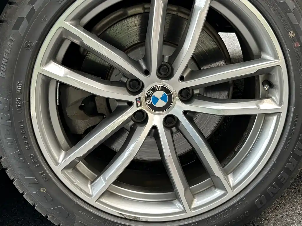 BMW 5 Series 2019