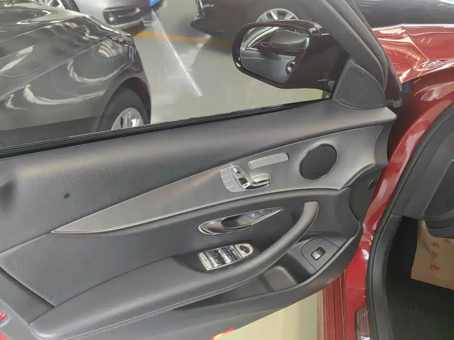 Mercedes-Benz E-Class 2019