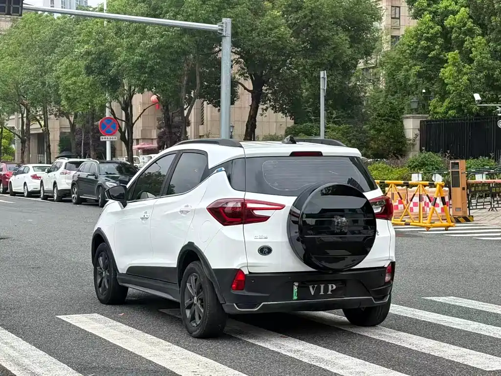 BYD Yuan EV 2019