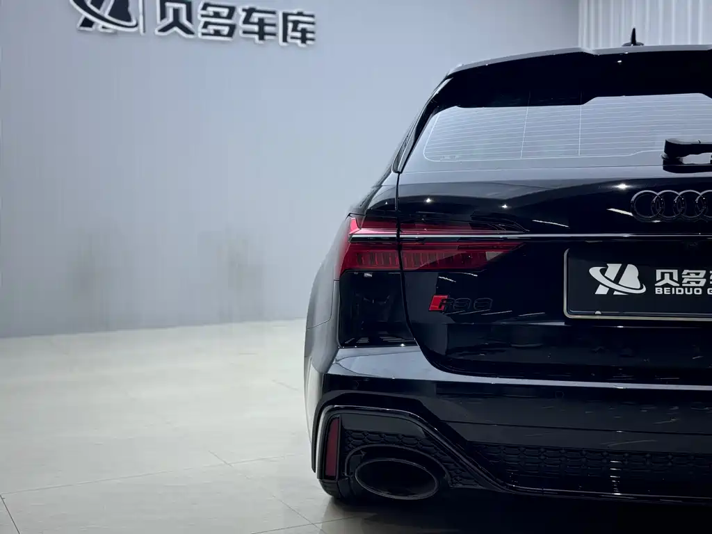 Audi RS 6 2023 — фото 15