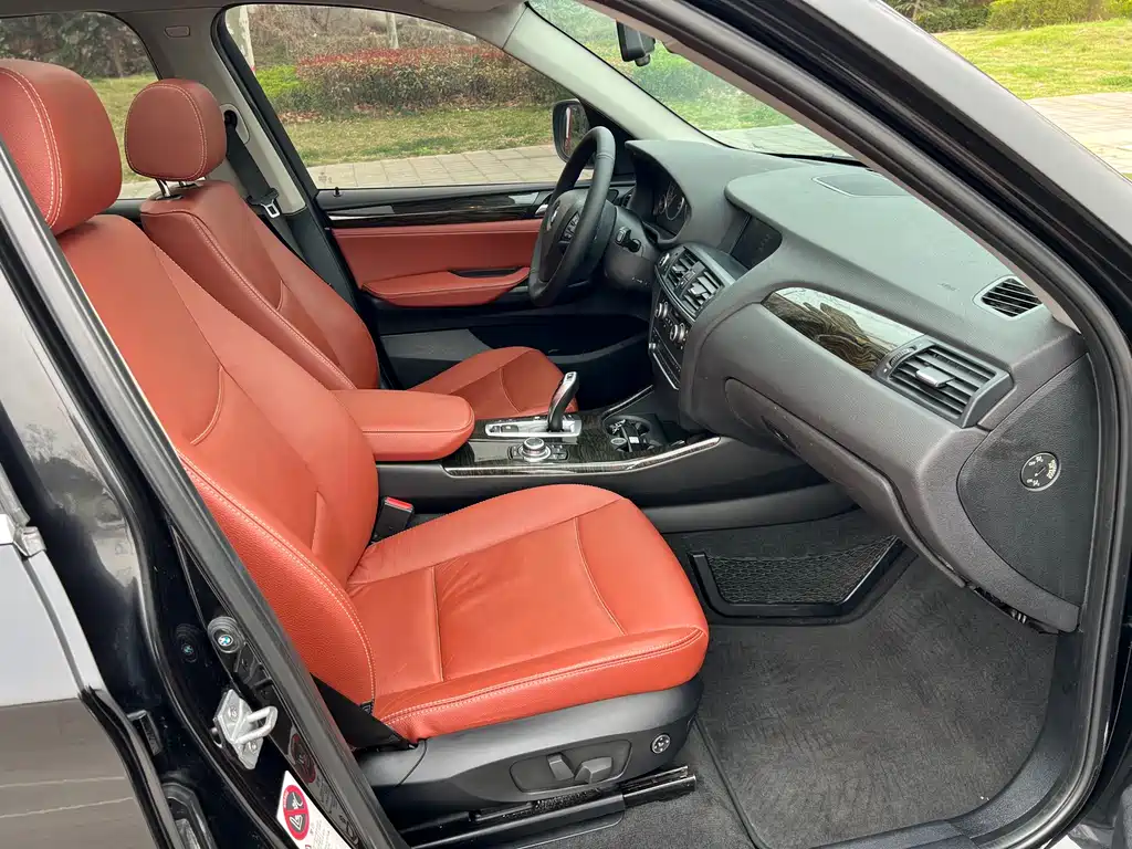 BMW X3 2014 — фото 12