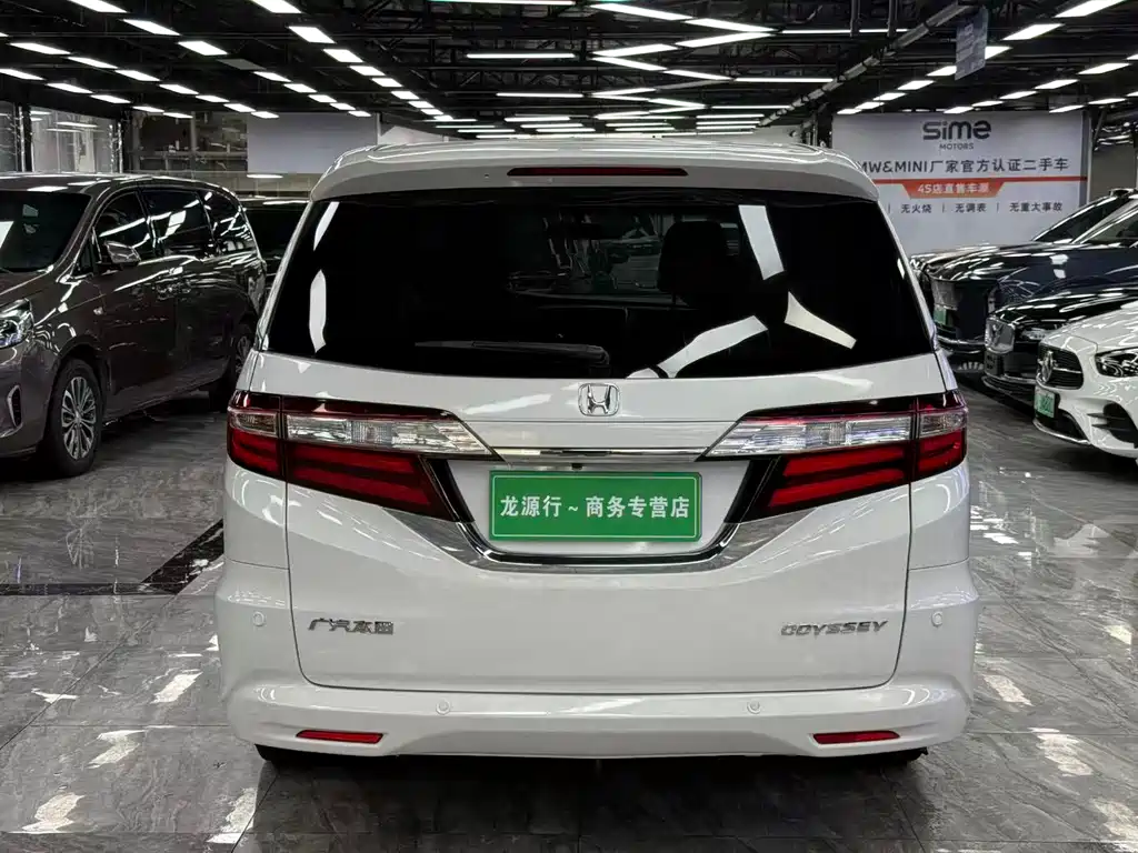 Honda Odyssey 2019 — фото 5