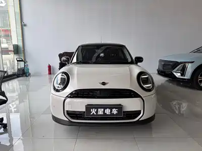 MINI MINI 2026