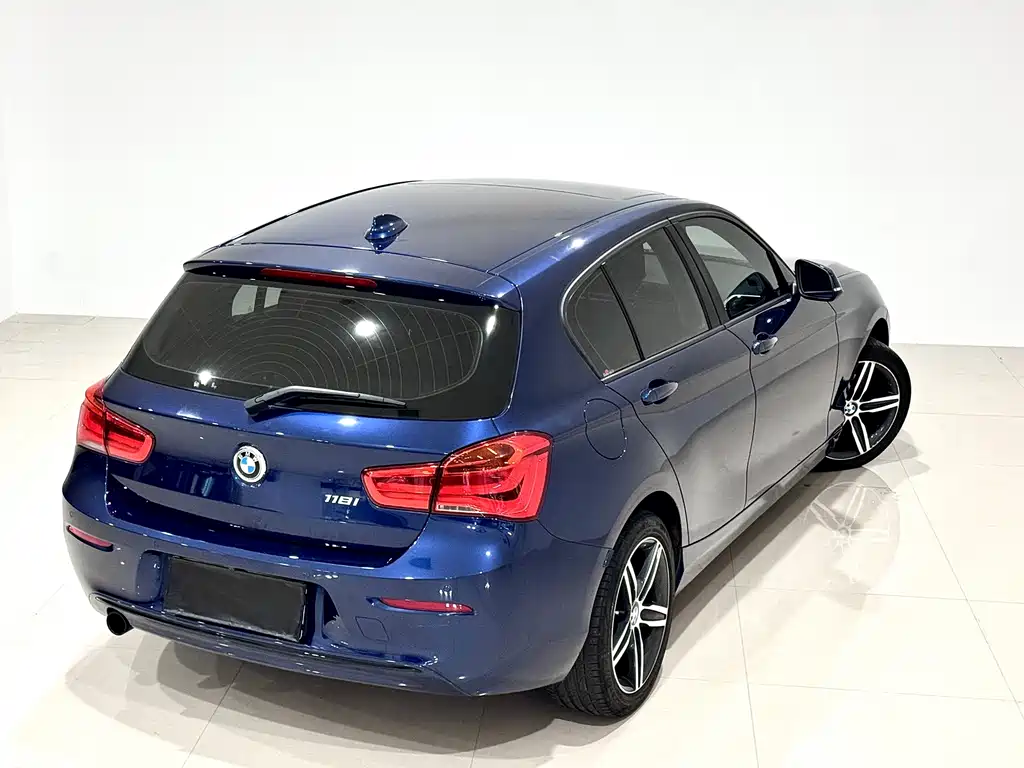 BMW 1 Series 2019