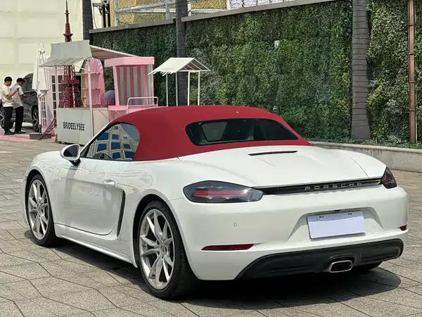 Porsche 718 2021