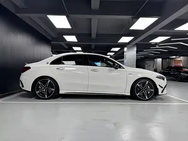 Mercedes-Benz A-Class AMG 2025