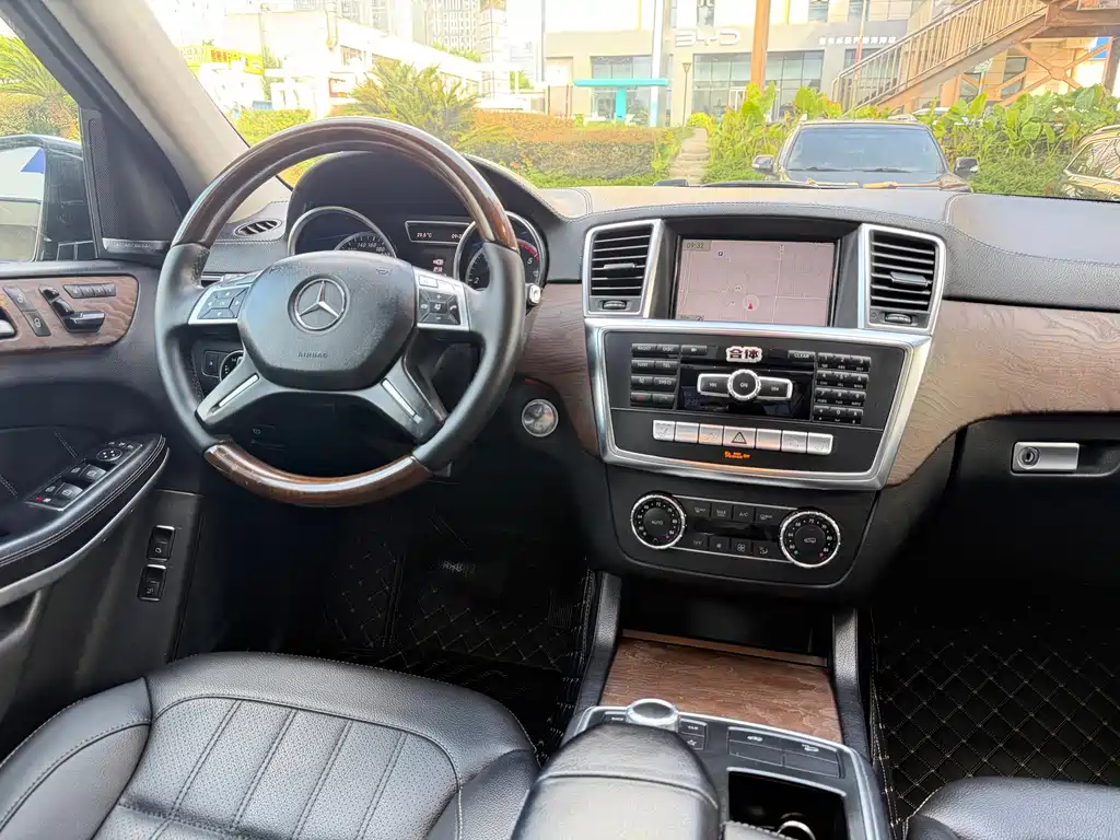 Mercedes-Benz GL-Class 2013 — фото 8
