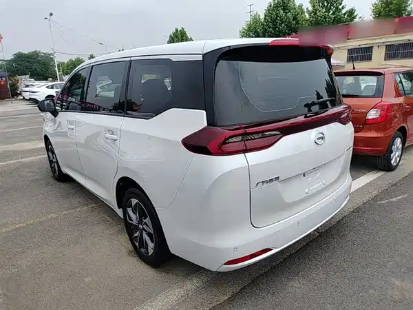 GAC Trumpchi M6 2023