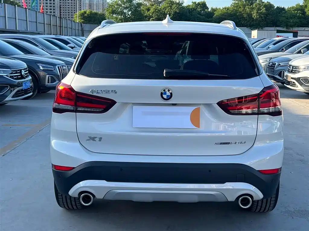 BMW X1 2022 — фото 6