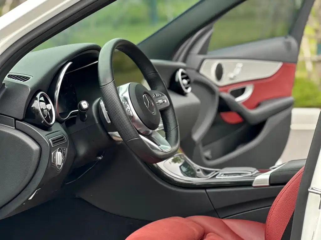 Mercedes-Benz C-Class 2020 — фото 7