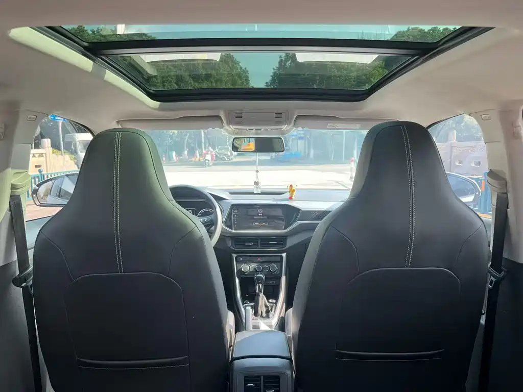 Volkswagen T-Cross 2021