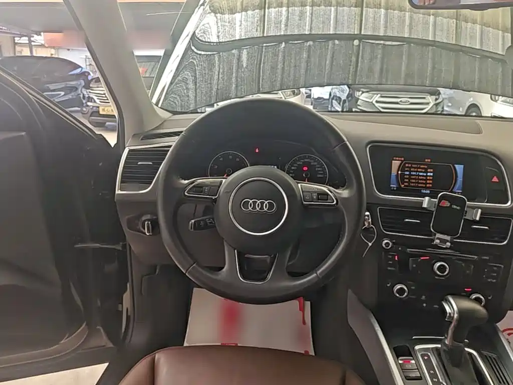 Audi Q5 2015 — фото 11