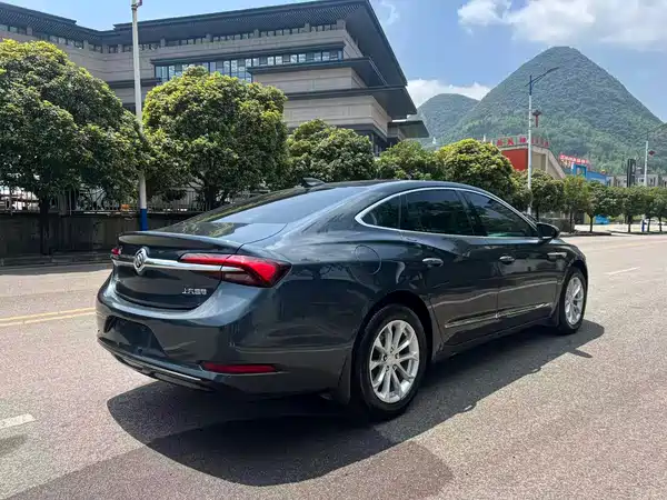 Buick LaCrosse 2021