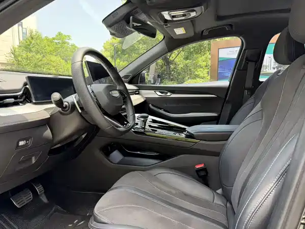Geely Xingrui 2025