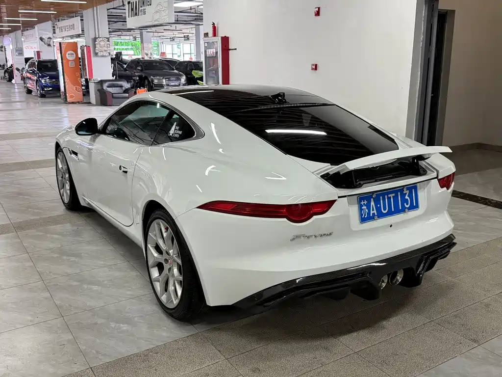 Jaguar F-TYPE 2015 — фото 6