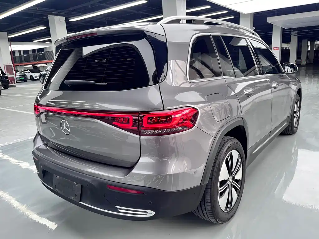 Mercedes-Benz EQB 2022 — фото 13