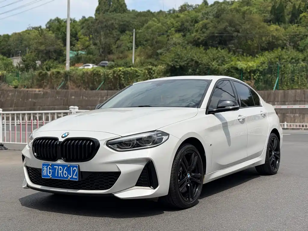 BMW 1 Series 2023