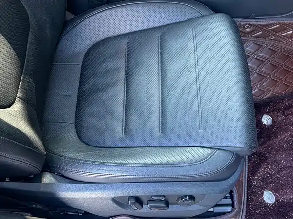 Volkswagen Touareg 2011
