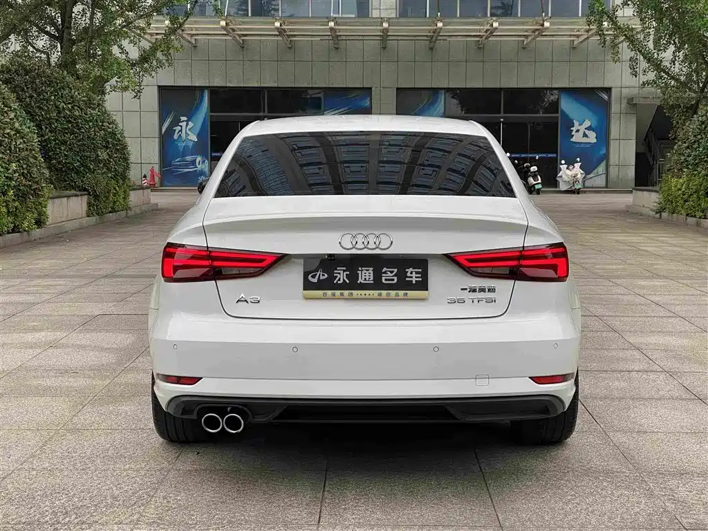 Audi A3 2017 — фото 14
