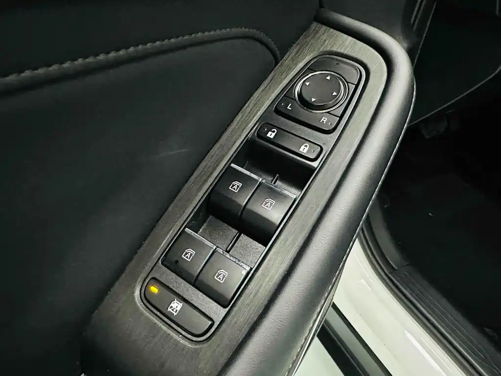 GAC Motor Trumpchi GS4 2023 — фото 19