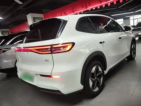 Geely Galaxy E5 2024