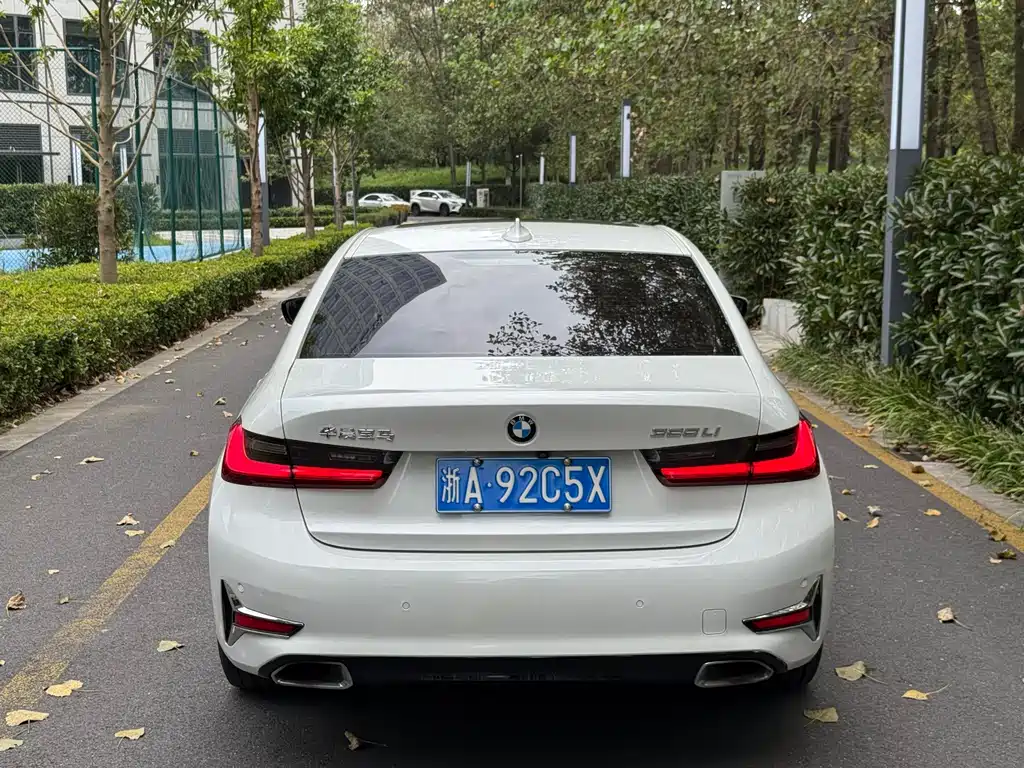 BMW 3 Series 2020