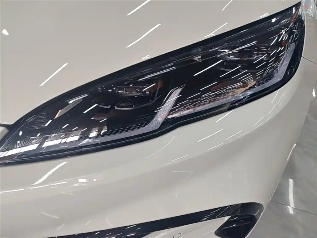 BYD Seal 06 2025 — фото 24