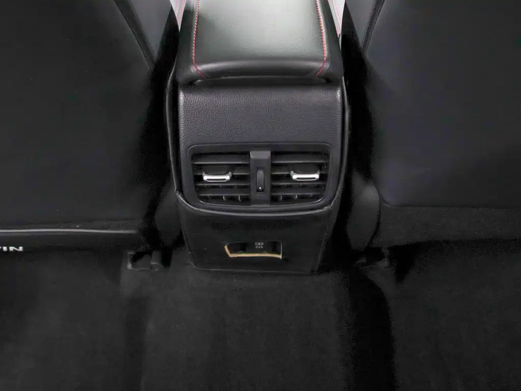 Toyota Levin 2023 — фото 16