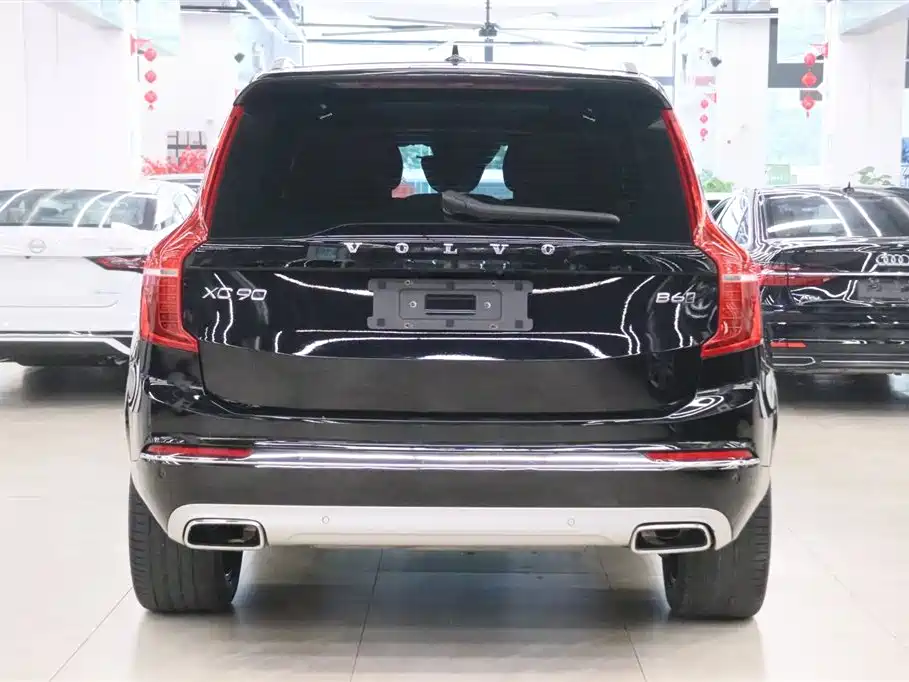 Volvo XC90 2021 — фото 4