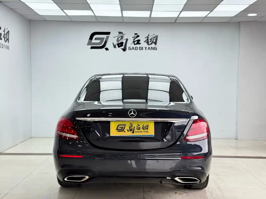Mercedes-Benz E-Class 2017 — фото 28