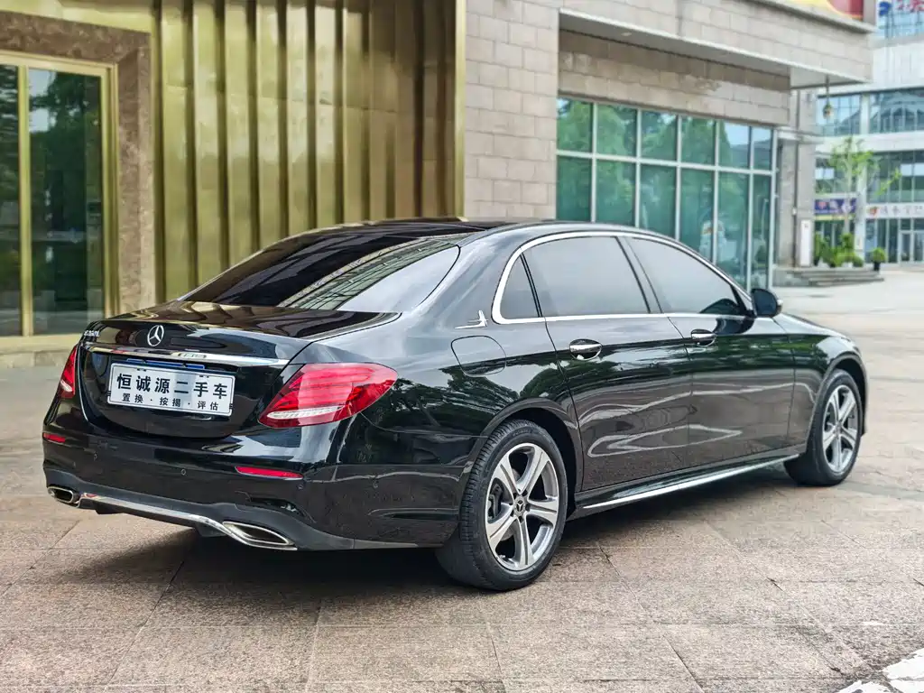 Mercedes-Benz E-Class 2019 — фото 7