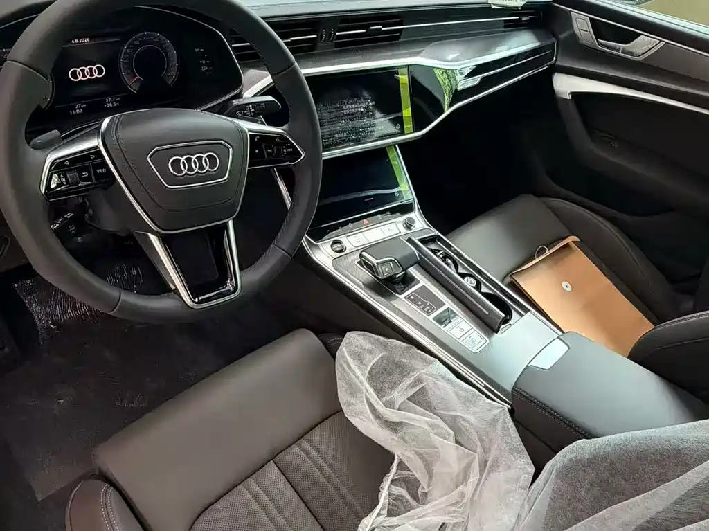 Audi A6L 2025