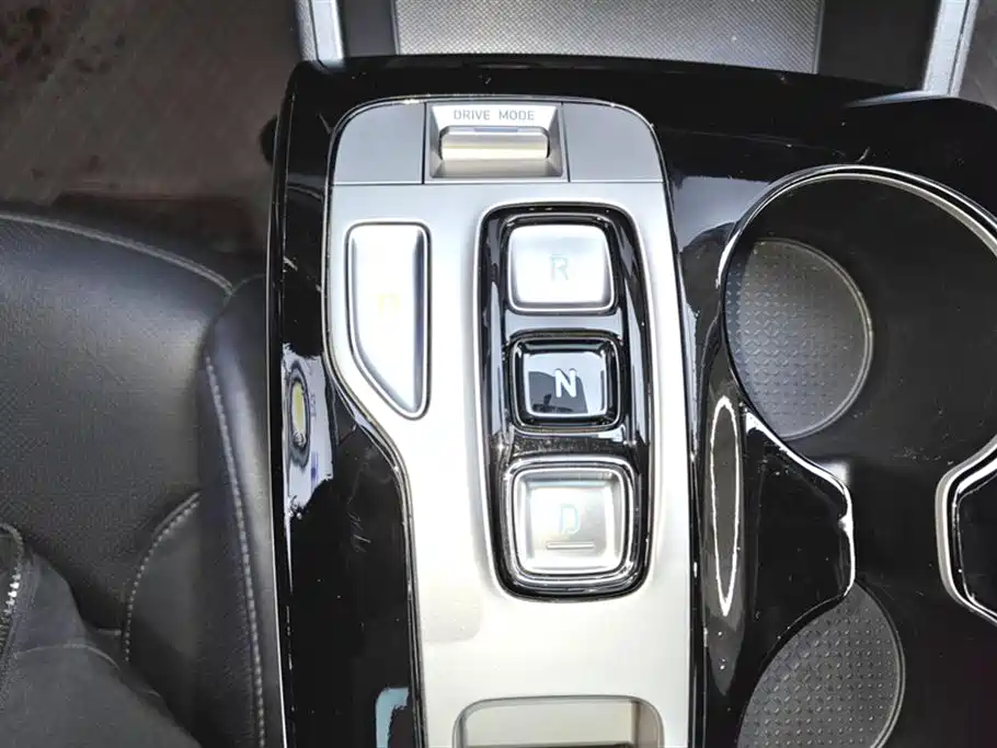 Hyundai Tucson 2023 — фото 16